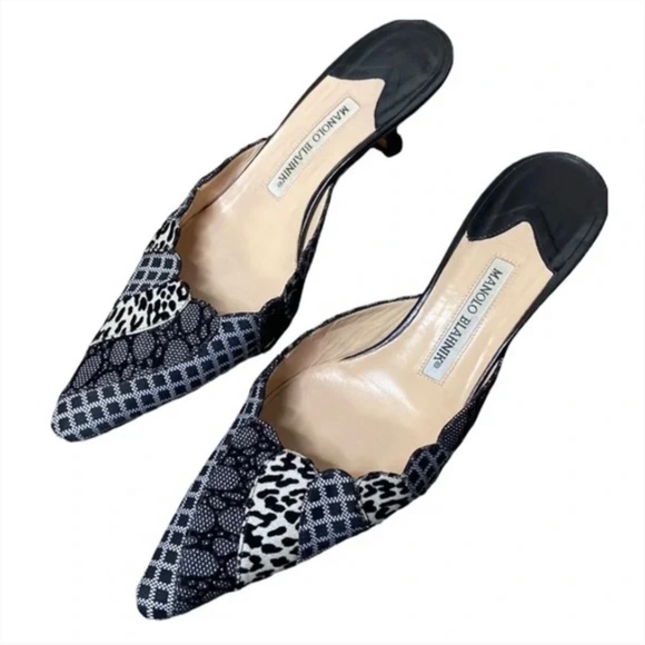 Manolo Blahnik Pointy Toe Mules - Picture 2 of 6
